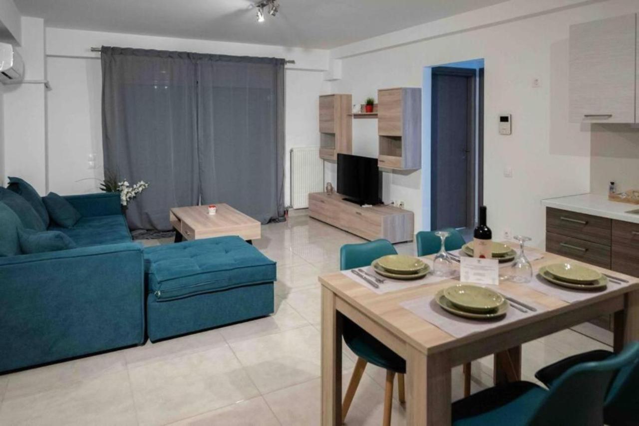 Modern Spacious Apartment Located In Piraeus Luaran gambar