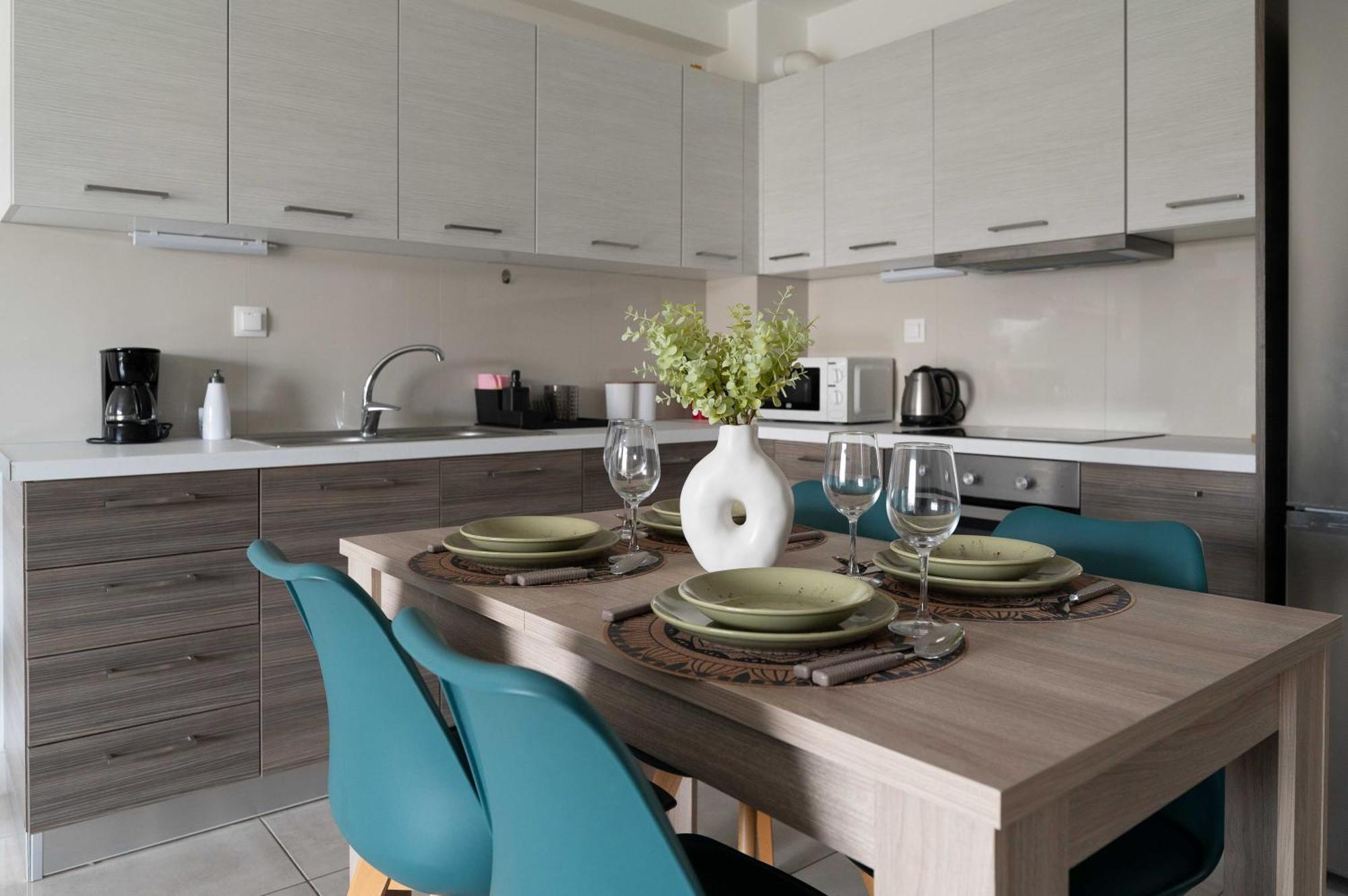 Modern Spacious Apartment Located In Piraeus Luaran gambar